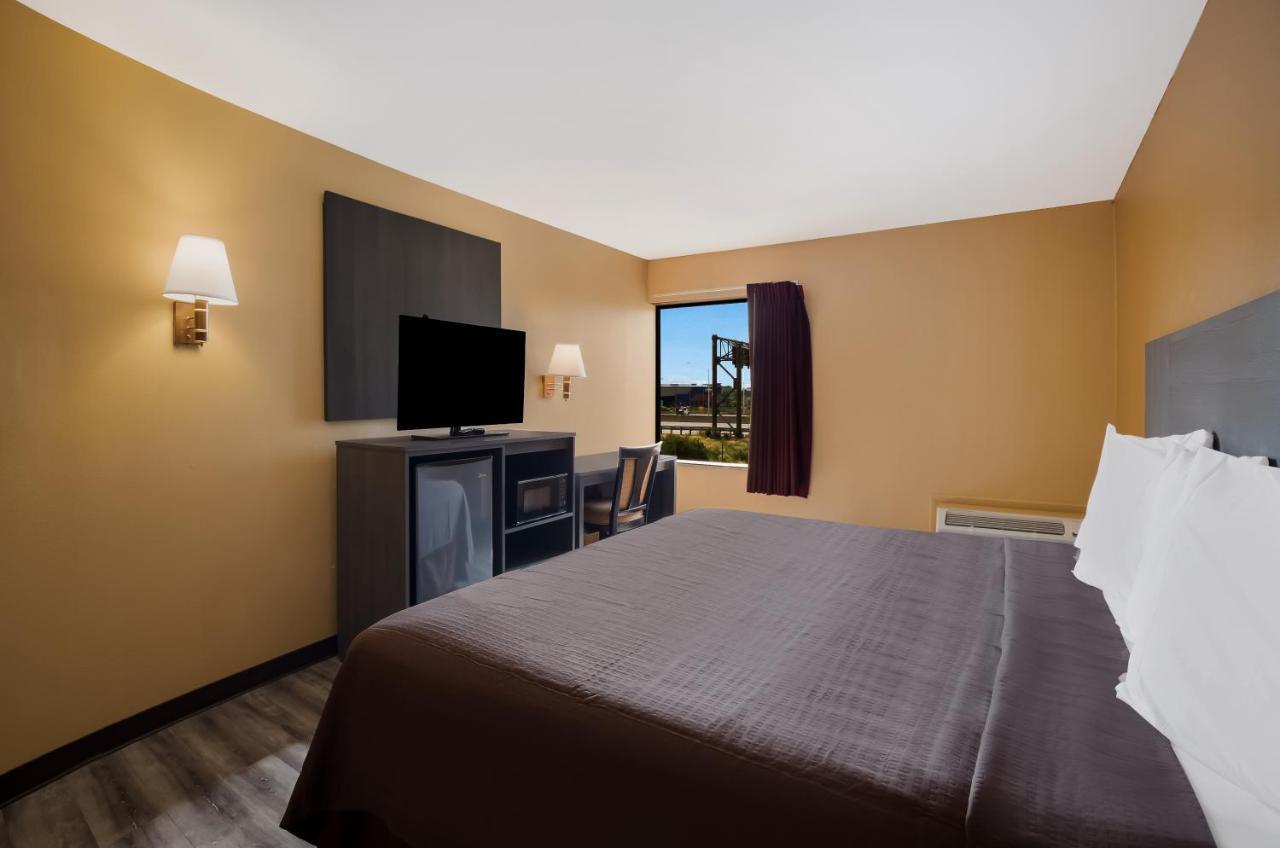 Econo Lodge Allentown Exteriör bild